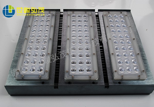 LED-F隧道燈一體化散熱器深加工套件-1